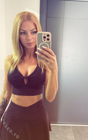 🔥 Janine sachraj page leaked private photo uncensored full