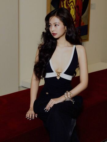 🔥 Jennie blkpik page leaked private photo uncensored full