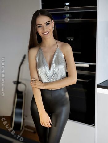 🔥 Julia hofer leaked private photo uncensored full