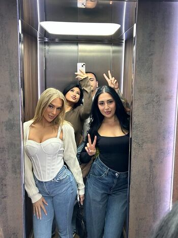 🔥 Karmen petrovic leaked private photo uncensored full