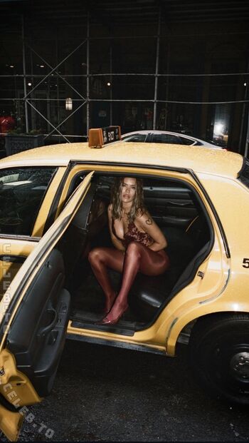 🔥 Karol g leaked private photo uncensored full