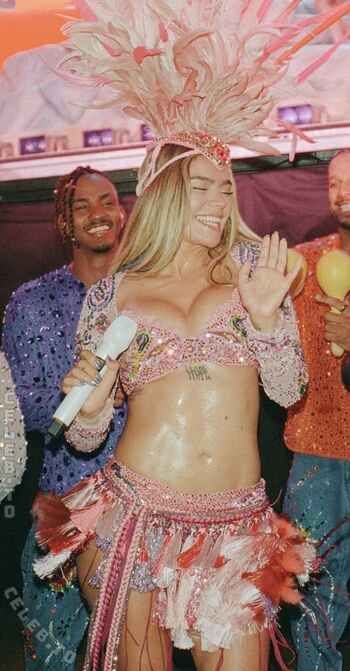 🔥 Karol g leaked private photo uncensored full