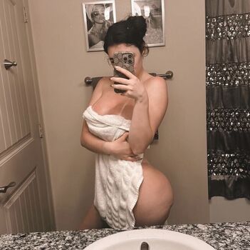 🔥 Khloematta leaked private photo uncensored full