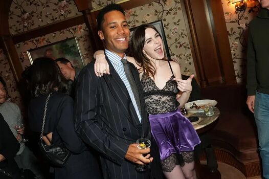 🔥 Kiernan shipka  page leaked private photo uncensored full