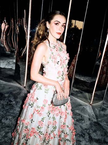 🔥 Kiernan shipka  page leaked private photo uncensored full