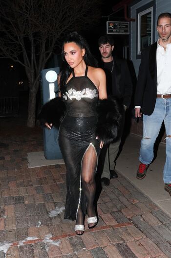 🔥 Kim kardashian  page leaked private photo uncensored full