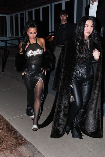 🔥 Kim kardashian  page leaked private photo uncensored full