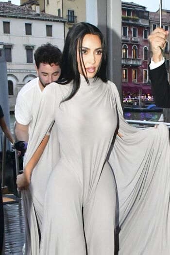 🔥 Kim kardashian  page leaked private photo uncensored full