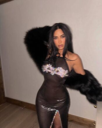 🔥 Kim kardashian  page leaked private photo uncensored full