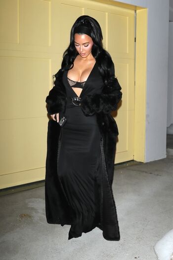 🔥 Kim kardashian  page leaked private photo uncensored full