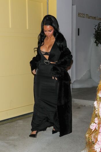 🔥 Kim kardashian  page leaked private photo uncensored full