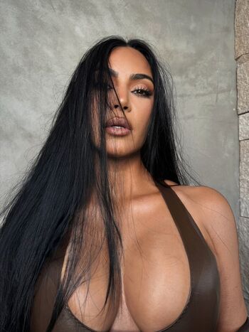 🔥 Kim kardashian  page leaked private photo uncensored full