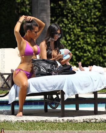 🔥 Kim kardashian  page leaked private photo uncensored full