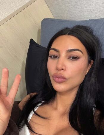 🔥 Kim kardashian  page leaked private photo uncensored full