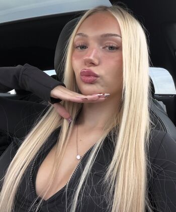 🔥 Kinkykatiee leaked private photo uncensored full