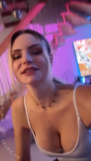 🔥 Kira karambole page leaked private photo uncensored full