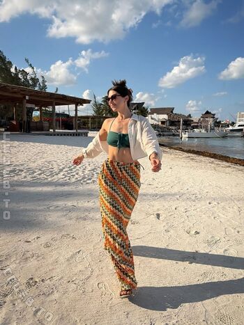 🔥 Kira kosarin  page leaked private photo uncensored full