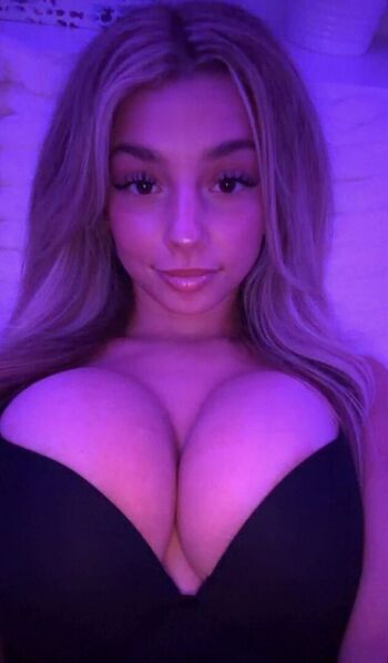 🔥 Kira pregiato  page leaked private photo uncensored full