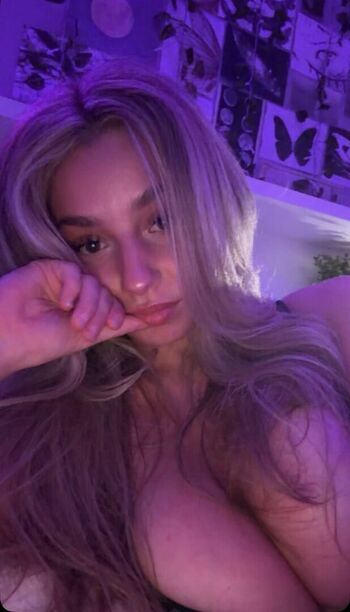 🔥 Kira pregiato  page leaked private photo uncensored full