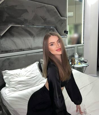 🔥 Krissidiary leaked private photo uncensored full