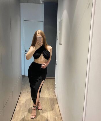 🔥 Krissidiary leaked private photo uncensored full