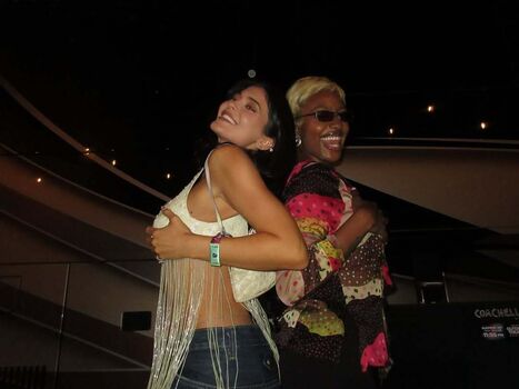 🔥 Kylie jenner  page leaked private photo uncensored full