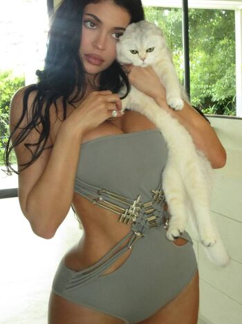 🔥 Kylie jenner leaked private photo uncensored full