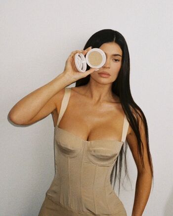 🔥 Kylie jenner leaked private photo uncensored full