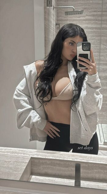 🔥 Kylie jenner  page leaked private photo uncensored full