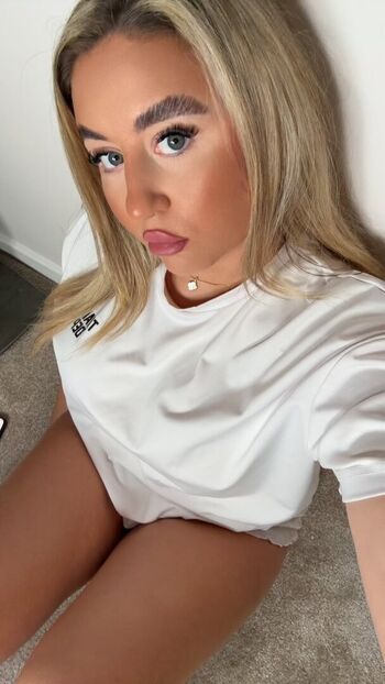 🔥 L u c i f a i r page leaked private photo uncensored full