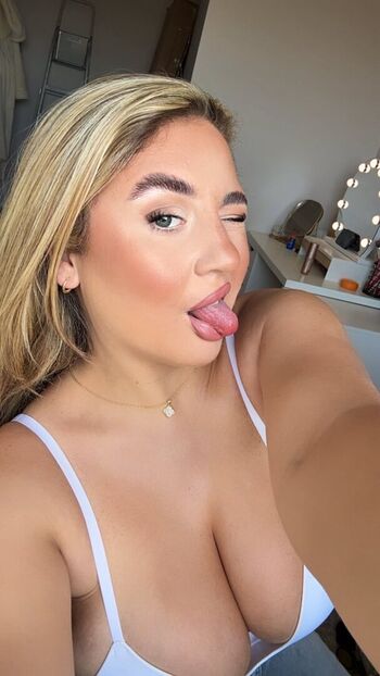 🔥 L u c i f a i r leaked private photo uncensored full