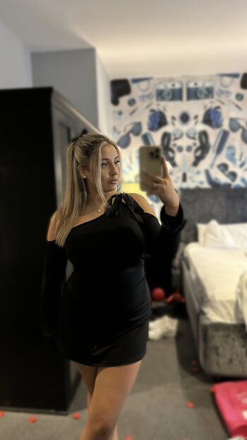 🔥 L u c i f a i r leaked private photo uncensored full
