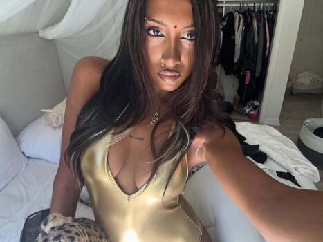 🔥 Lara raj page leaked private photo uncensored full