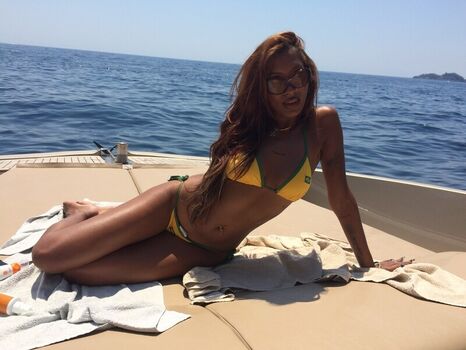 🔥 Lara raj leaked private photo uncensored full
