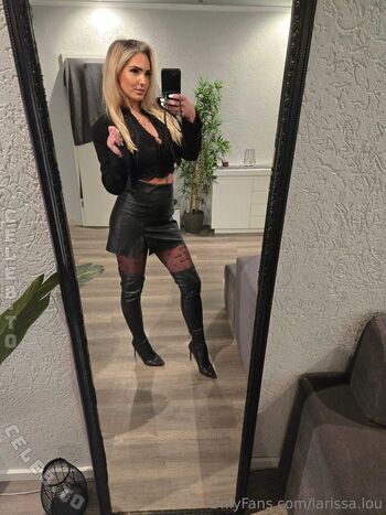 🔥 Larissa lou  page leaked private photo uncensored full