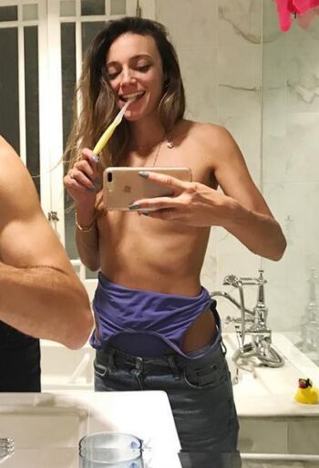 🔥 Laura perlongo leaked private photo uncensored full