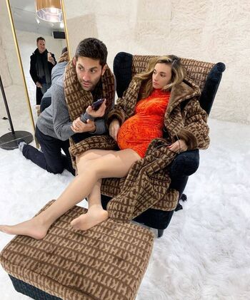 🔥 Laura perlongo leaked private photo uncensored full