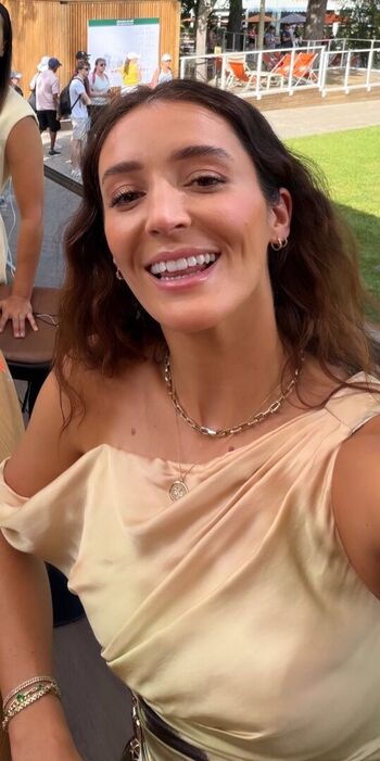 🔥 Laura robson leaked private photo uncensored full