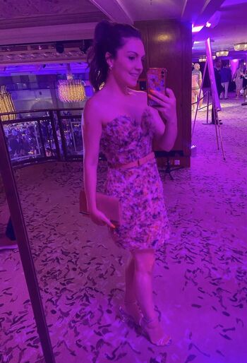 🔥 Laura tobin  page leaked private photo uncensored full