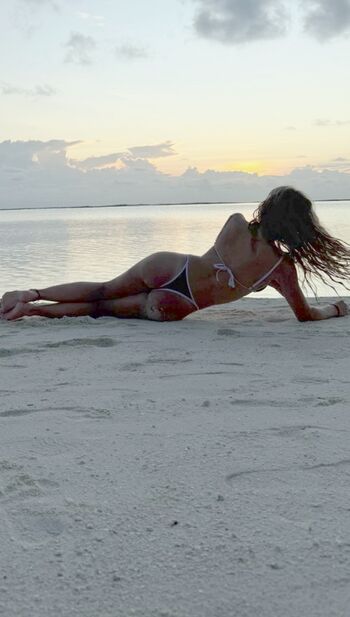 🔥 Laurita fernandez page leaked private photo uncensored full
