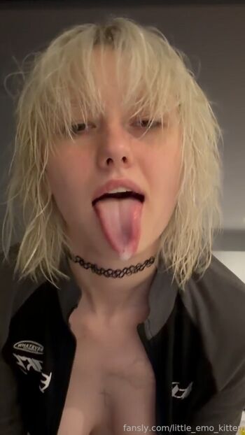 🔥 Little emo kitten page leaked private photo uncensored full