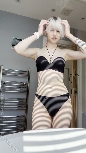 🔥 Little emo kitten page leaked private photo uncensored full