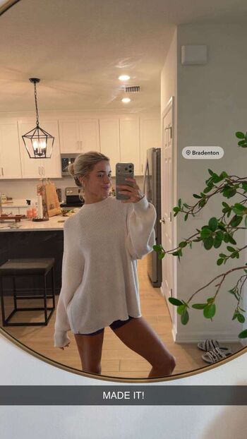 🔥 Livvy dunne  page leaked private photo uncensored full