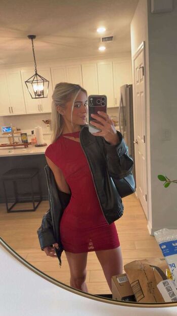 🔥 Livvy dunne  page leaked private photo uncensored full