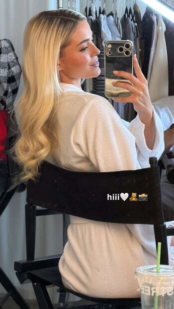 🔥 Livvy dunne  page leaked private photo uncensored full