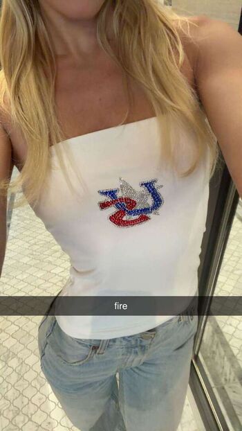 🔥 Livvy dunne  page leaked private photo uncensored full