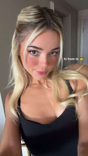 🔥 Livvy dunne  page leaked private photo uncensored full