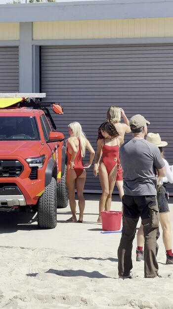 🔥 Livvy dunne  page leaked private photo uncensored full