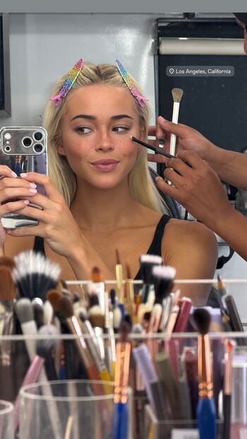 🔥 Livvy dunne  page leaked private photo uncensored full