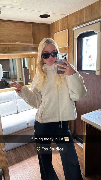 🔥 Livvy dunne  page leaked private photo uncensored full